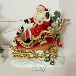 Grandeur Noel Porcelain Santa In Sleigh & Reindeer Set Collector's Edition 2003