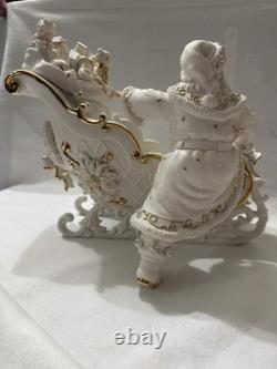 Grandeur Noel Porcelain Santa Sleigh Reindeer Collector's Edition 2000 Boxed