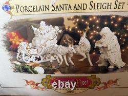 Grandeur Noel Porcelain Santa Sleigh Reindeer Set 2001 Collectors Edition