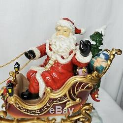 Grandeur Noel Porcelain Santa Sleigh Reindeer Set 2003 Collectors Edition