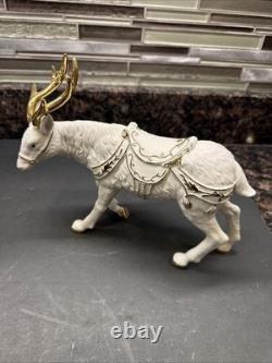 Grandeur Noel Porcelain Santa Sleigh with Reindeers Set 2001 Collectors Edition