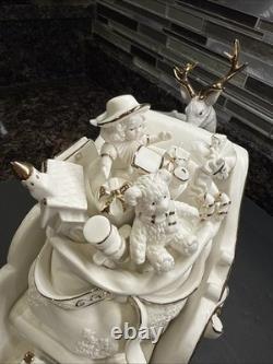 Grandeur Noel Porcelain Santa Sleigh with Reindeers Set 2001 Collectors Edition