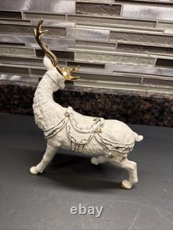 Grandeur Noel Porcelain Santa Sleigh with Reindeers Set 2001 Collectors Edition