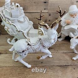 Grandeur Noel Porcelain Santa and Sleigh Set Box Reindeer 2001 Collectors READ