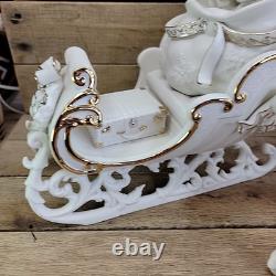 Grandeur Noel Porcelain Santa and Sleigh Set Box Reindeer 2001 Collectors READ