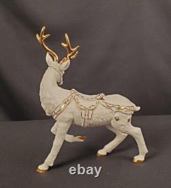 Grandeur Noel Porcelain Santa and Sleigh Set with Reindeer 2001 Collectors Edition