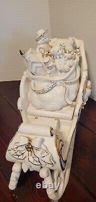 Grandeur Noel Porcelain Santa and Sleigh Set with Reindeer 2001 Collectors Edition