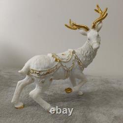 Grandeur Noel Porcelain Santa and Sleigh Set with Reindeer 2001 Collectors Edition