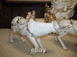 Grandeur Noel Porcelain Santa and Sleigh Set with Reindeer 2001 Collectors Edition