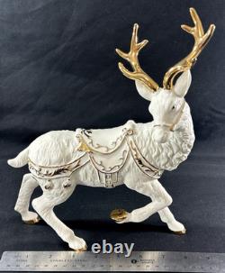 Grandeur Noel Porcelain Santa and Sleigh Set with Reindeer 2001 Collectors Edition