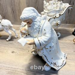 Grandeur Noel Porcelain Santa and Sleigh Set with Reindeer 2001 Collectors Edition