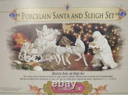 Grandeur Noel Porcelain Santa and Sleigh Set with Reindeer 2001 Pristine