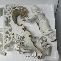 Grandeur Noel Santa Sleigh Reindeer White Porcelain Christmas Ensemble 2000