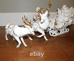 Grandeur Noel Santa & Sleigh Set Reindeer White Porcelain 2001 Collectors Ed/box