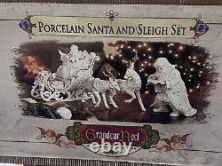 Grandeur Porcelain Santa and Sleigh Set with Reindeer 2001 Collectors Edition EUC