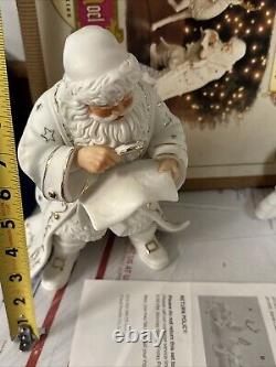 Grandeur Porcelain Santa and Sleigh Set with Reindeer 2001 Collectors Edition NEW