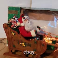 HOLIDAY CREATIONS 50807 Animated Reindeer & Santa In Sleigh Original Box 1997