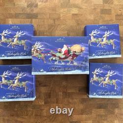 Hallmark Santa Midnight Ride Table Top Dash Away Sleigh & 8 Reindeer Set 2005