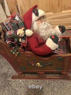 Holiday Creation Animated Reindeer & Santa on Sleigh with Box (DOESN'T PLAY MUSIC)