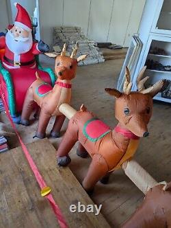 Home Accents Holiday 16 Ft Giant Santa Sleigh Reindeer Airblown Inflatable Gemmy