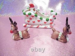 I? Vtg Christmas Santa & Reindeer Sleigh Figurine U want Adorable this is it