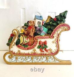 Kirkland Santa Sleigh Reindeer Candleholders Christmas Ceramic Set Of 4 Decor SS