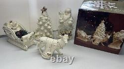 Kirkland's Santa Reindeer Sleigh Tree White Gold Figure Set B3