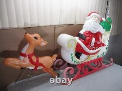 LARGE Vtg Santa's Sleigh with Reindeer Lighted Christmas Blow Mold Grand Venture