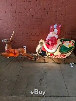 Large Santa Claus In Sleigh Sled And Reindeer Vintage Blow Mold Yard Decoration