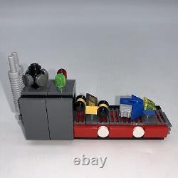 Lego Creator 10245 Christmas Santas Workshop Sleigh Elf Reindeer 99% Complete