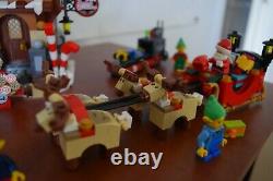 Lego Creator Santas Workshop Christmas Set 10245 Retired Winter Sleigh Reindeer