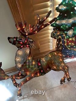 Lighted Holographic Santa Sleigh Reindeer Outdoor Vtg Christmas Lights Apx 7