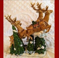 Member's Mark Christmas Santa Sleigh withReindeer LARGE Centerpiece Decor withBox A+