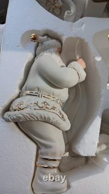 Member's Mark Porcelain Santa Sleigh & 2 Reindeer in Original Box 2005 Member's Mark Porcelain Santa Sleigh & 2 Reindeer in Original Box 2005