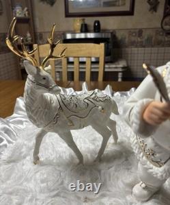 Member's Mark Porcelain Santa, Sleigh & Reindeers WithOriginal Box 2005 GORGEOUS