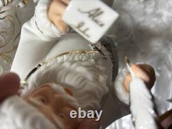 Member's Mark Porcelain Santa, Sleigh & Reindeers WithOriginal Box 2005 GORGEOUS