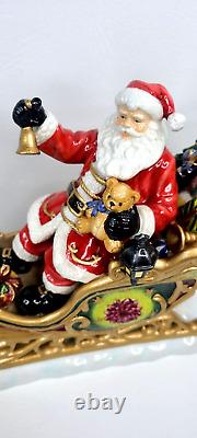 Members Mark Christmas Santa Sleigh with Reindeer Decor With Box