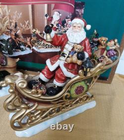 Members Mark SANTA SLEIGH WITH REINDEER Christmas Centerpiece MINT With Box