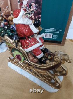 Members Mark SANTA SLEIGH WITH REINDEER Christmas Centerpiece MINT With Box
