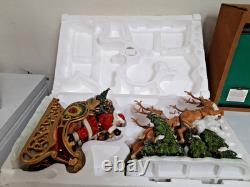 Members Mark SANTA SLEIGH WITH REINDEER Christmas Centerpiece MINT With Box