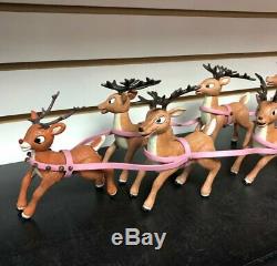 Memory Lane Rudolph & Island Misfit Toys Santa's Sleigh & Reindeer Team