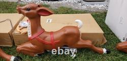 NEW Santa sleigh with 4 reindeer blow mold read description & and see pictures