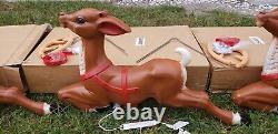 NEW Santa sleigh with 4 reindeer blow mold read description & and see pictures