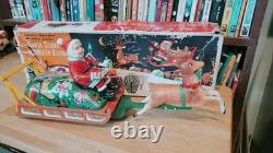 NICE 1950's MODERN TOYS BATTERY OPERATED SANTA CLAUS ON REINDEER SLEIGH With BOX
