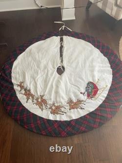 Needlepoint Vintage Christmas Tree Skirt 53 Santa Sleigh & Reindeer Flaws