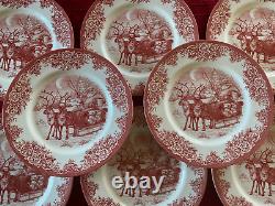 New Set of 8 Royal Stafford Red Sleigh Reindeer Santa Christmas Dinner Plates
