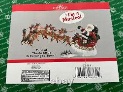 Now Dash Away Musical Santa Reindeer Fabriche Christmas Figurine Set Kurt Adler