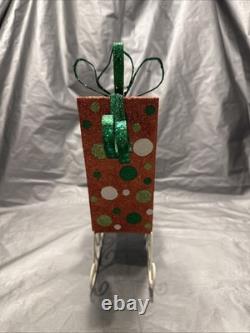 Pier 1 One VTG SLEIGH SANTA CLAUS REINDEER CHRISTMAS Presents GLITR Decor VG/EUC