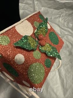 Pier 1 One VTG SLEIGH SANTA CLAUS REINDEER CHRISTMAS Presents GLITR Decor VG/EUC