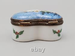 Porcelain Limoges Trinket Box Santa in Reindeer Sleigh Heart France Retired
